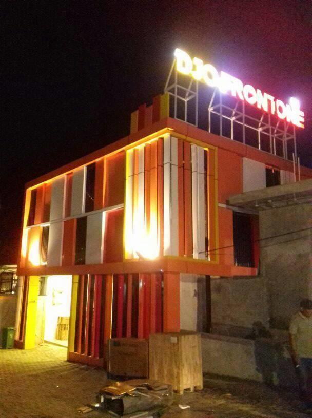 Djo Front One Inn Bengkulu Ngoại thất bức ảnh