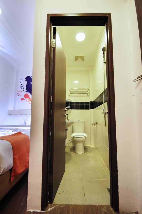 Djo Front One Inn Bengkulu Ngoại thất bức ảnh