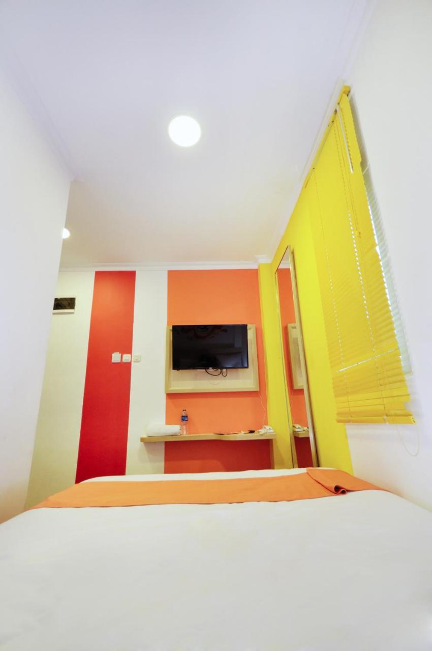 Djo Front One Inn Bengkulu Ngoại thất bức ảnh